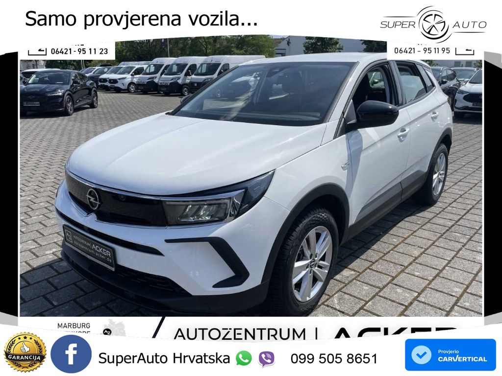 Opel Grandland 1.2i Turbo (130 KS)
