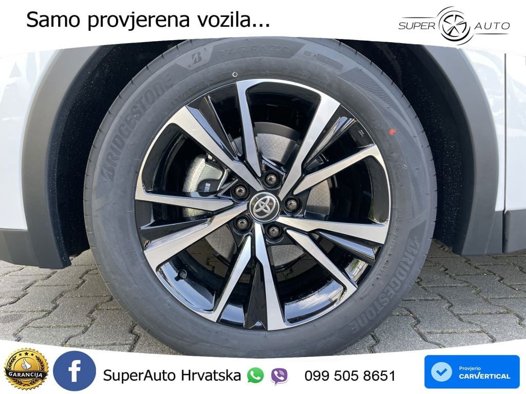 Toyota C-HR 1.8 (140 KS) Hybrid e-CVT Teamplayer LED+GR SJED+ACC
