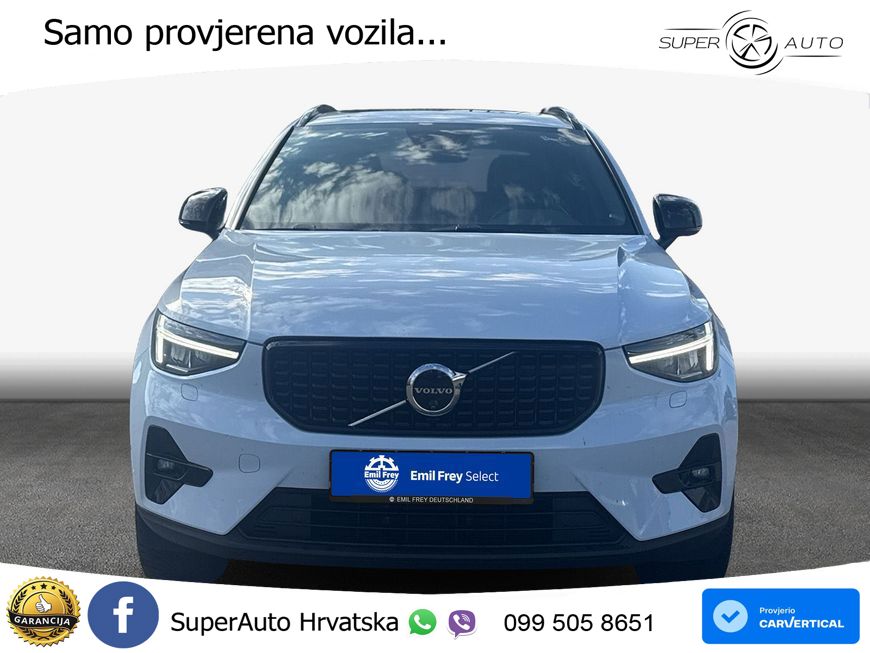 Volvo XC40 2.0 B4 AWD 197 KS Automatic ACC+GR SJED+360+PANO
