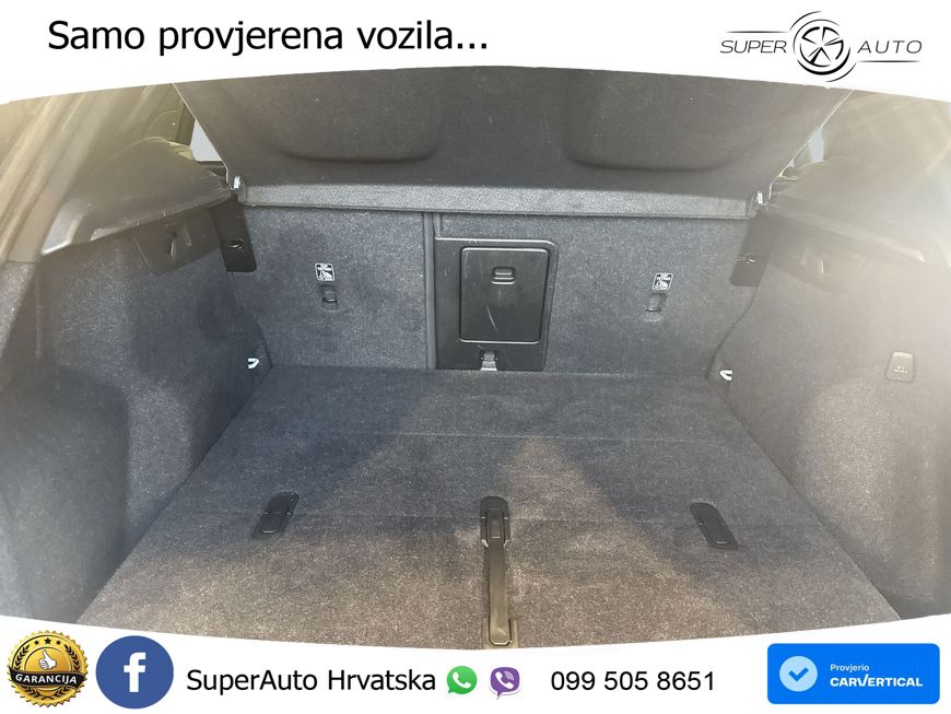 Volvo XC40 2.0 B4 AWD 197 KS Automatic ACC+GR SJED+360+PANO