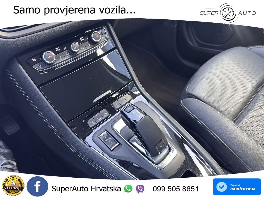 Opel Grandland 1.2i Turbo (130 KS) Automatic Ultimate LED+GR SJED+ACC