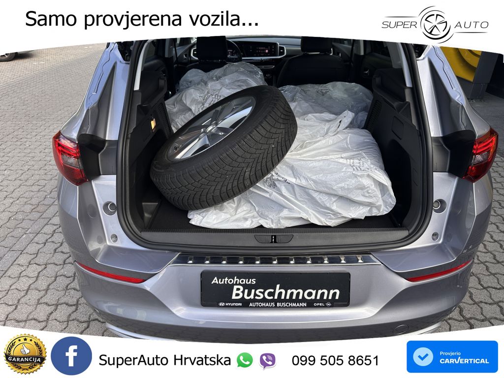 Opel Grandland 1.2i Turbo (130 KS) Automatic Ultimate LED+GR SJED+ACC