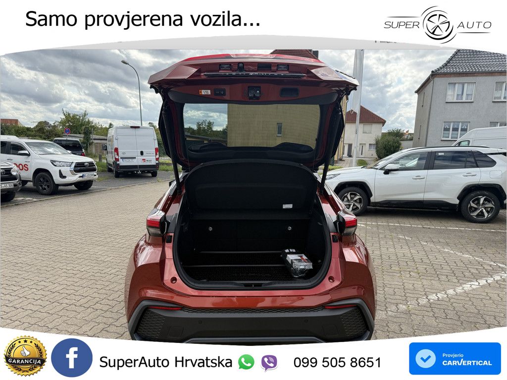 Toyota C-HR 2.0 (223 KS) PHEV e-CVT Teamplayer LED+GR SJED+ACC