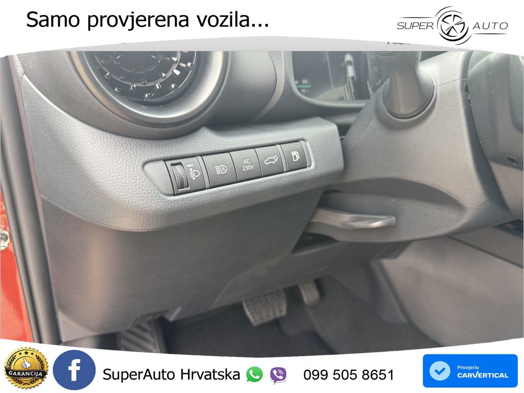Toyota C-HR 2.0 (223 KS) PHEV e-CVT Teamplayer LED+GR SJED+ACC