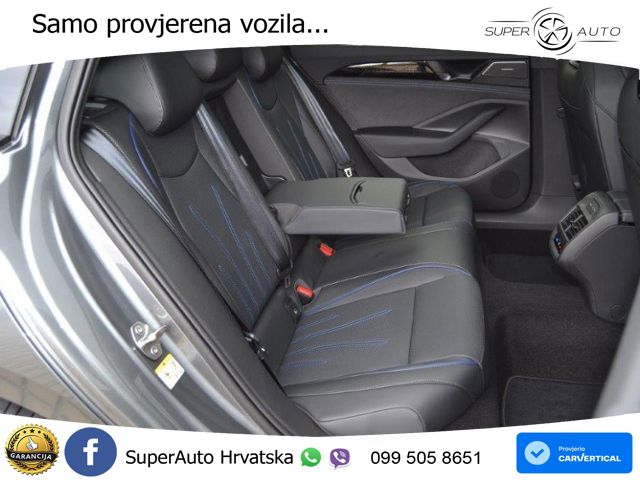 Volkswagen Passat Variant 2.0 TDI (193 KS) 4MOTION DSG R-Line MATRIX+GR SJED+KAM