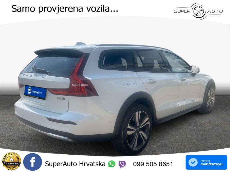 Volvo V60 Cross Country 2.0 B5 AWD Automatic ACC+HEAD+4xGR SJED+360+PANO