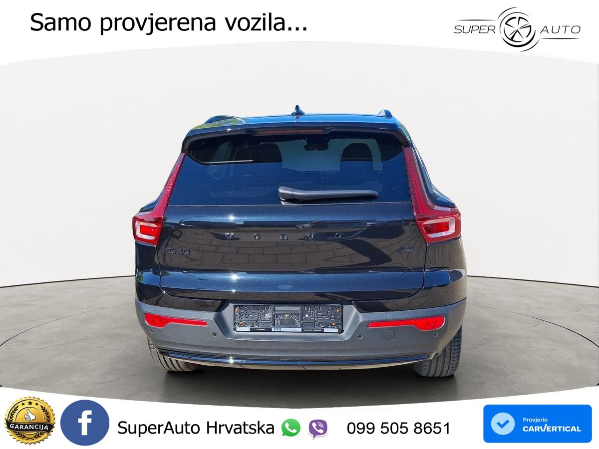 Volvo XC40 2.0 B3 163 KS Automatic ACC+GR SJED+360+PANO