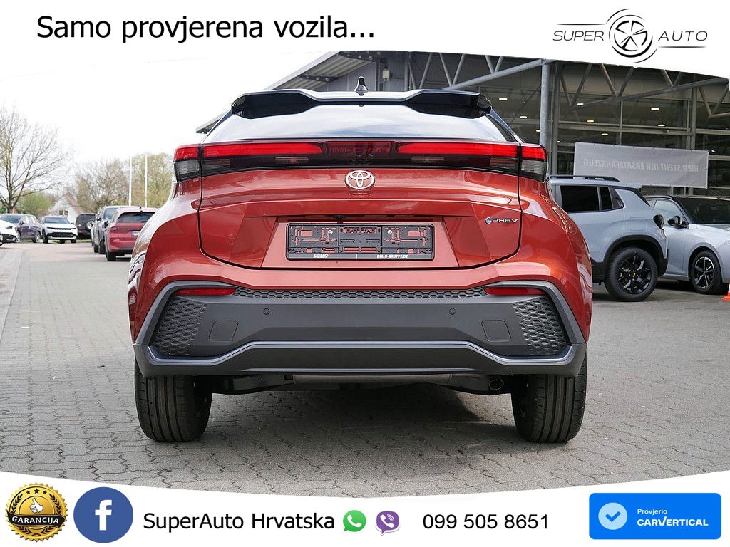 Toyota C-HR 2.0 (223 KS) PHEV e-CVT Teamplayer LED+GR SJED+ACC