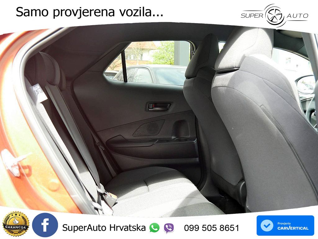 Toyota C-HR 2.0 (223 KS) PHEV e-CVT Teamplayer LED+GR SJED+ACC