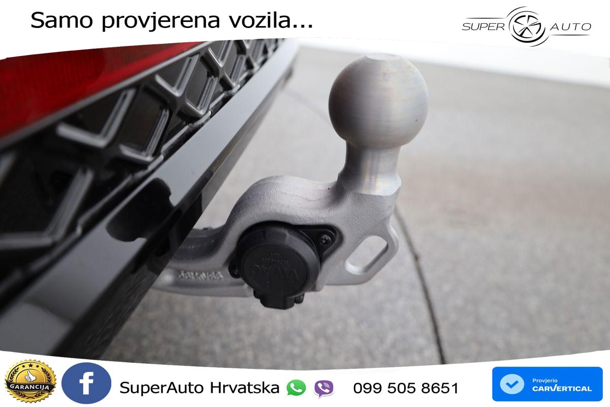 Volkswagen Passat Variant 2.0 TSI (204 KS) DSG R-Line LED+GR SJED+ACC