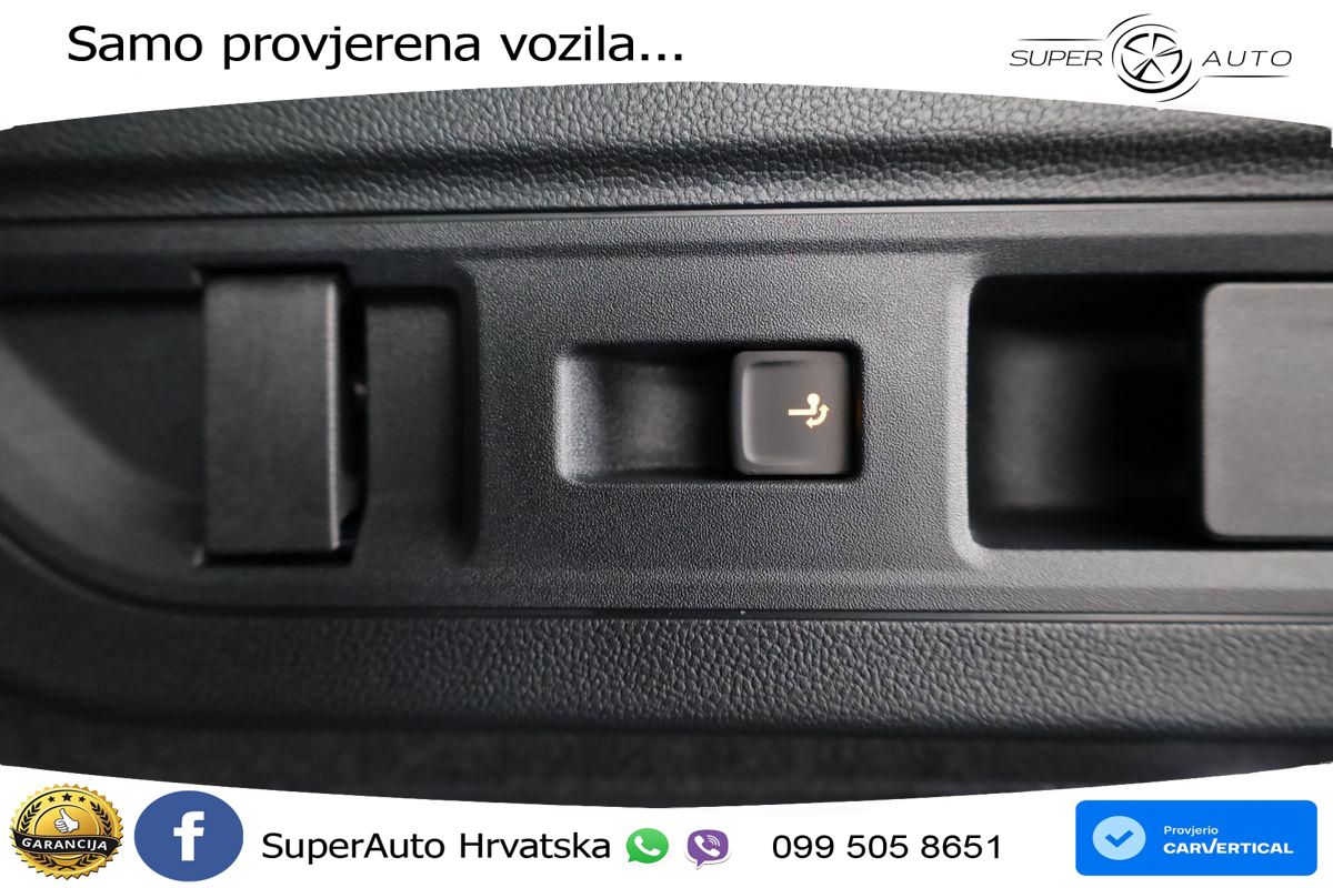 Volkswagen Passat Variant 2.0 TSI (204 KS) DSG R-Line LED+GR SJED+ACC