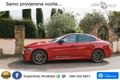Alfa Romeo Giulia 2.0 Turbo (280 KS) Q4 Automatic LED+GR SJED+ACC