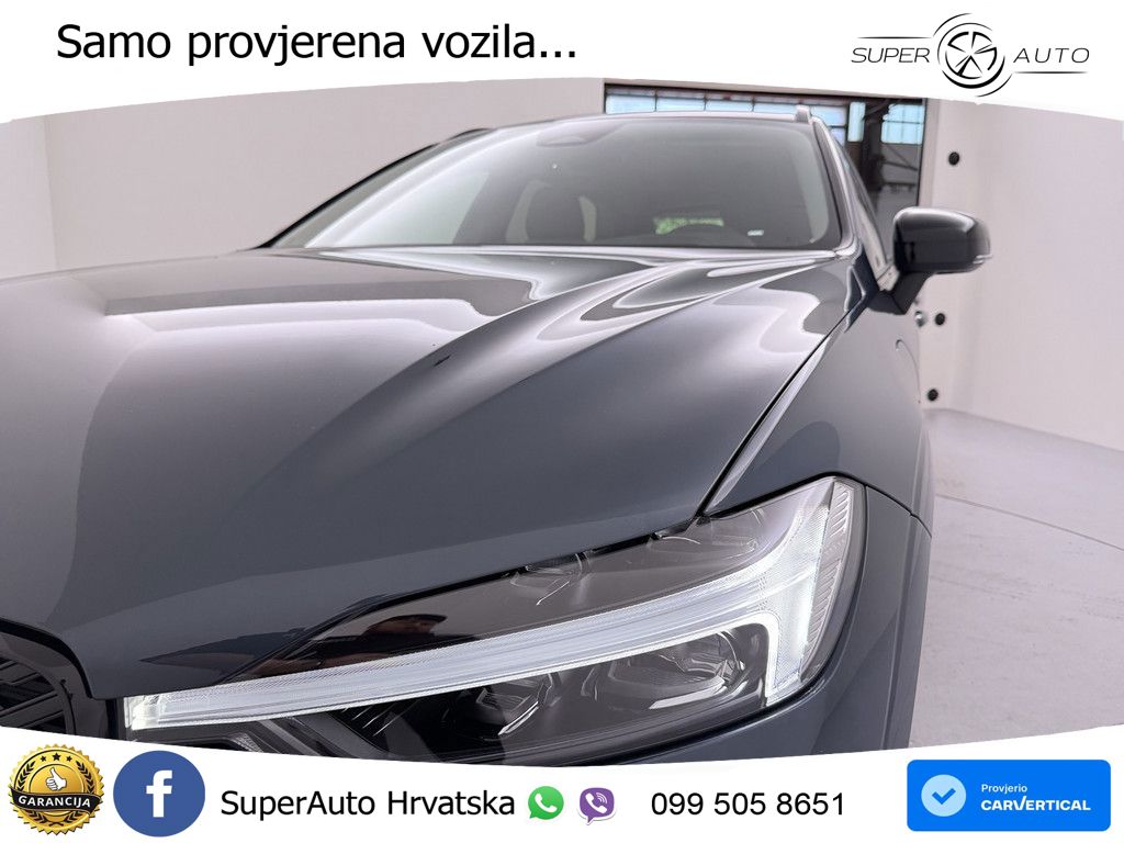 Volvo XC60 T8 AWD Geartronic ACC+HEAD+4xGR SJED+360+PANO