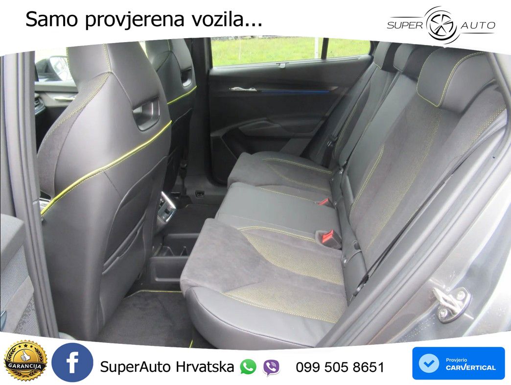 Škoda Enyaq iV RS 82 kWh (340 KS) AWD Lounge ACC+HEAD+4xGR SJED+360+PANO