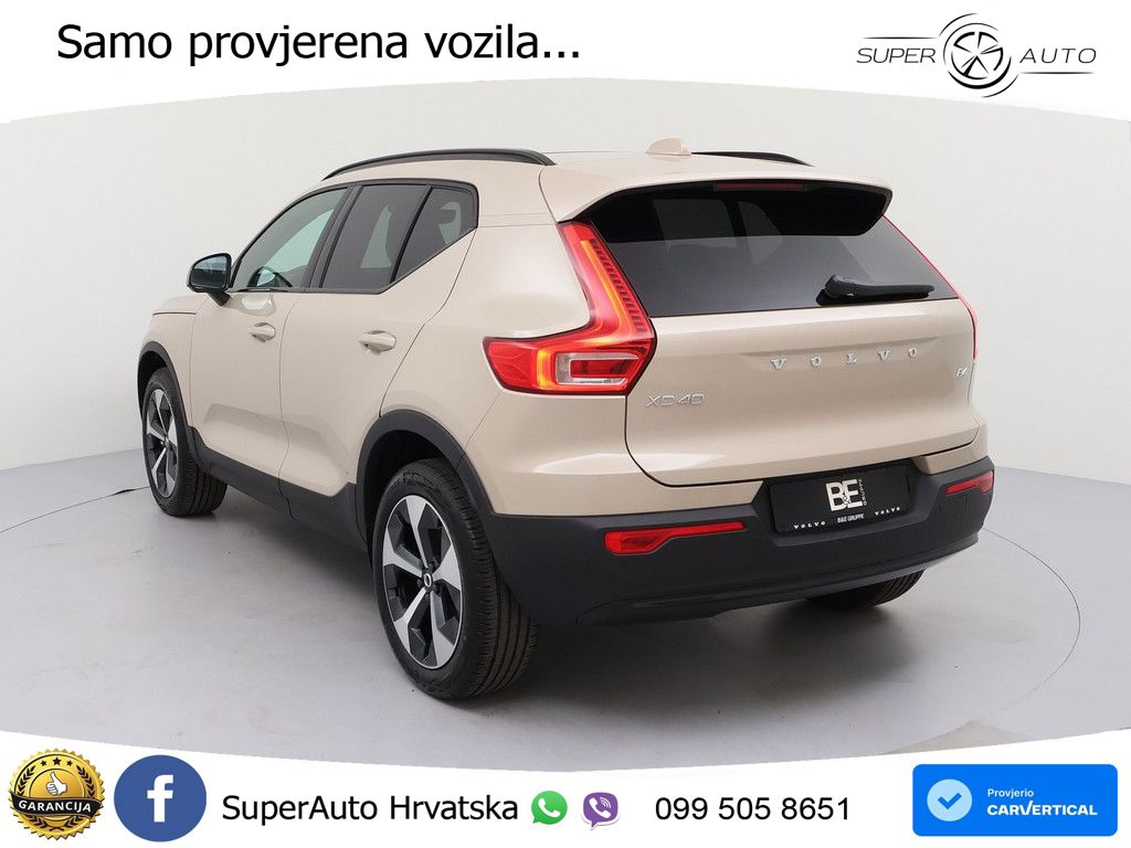 Volvo XC40 2.0 B4 AWD 197 KS Automatic ACC+GR SJED+360+PANO