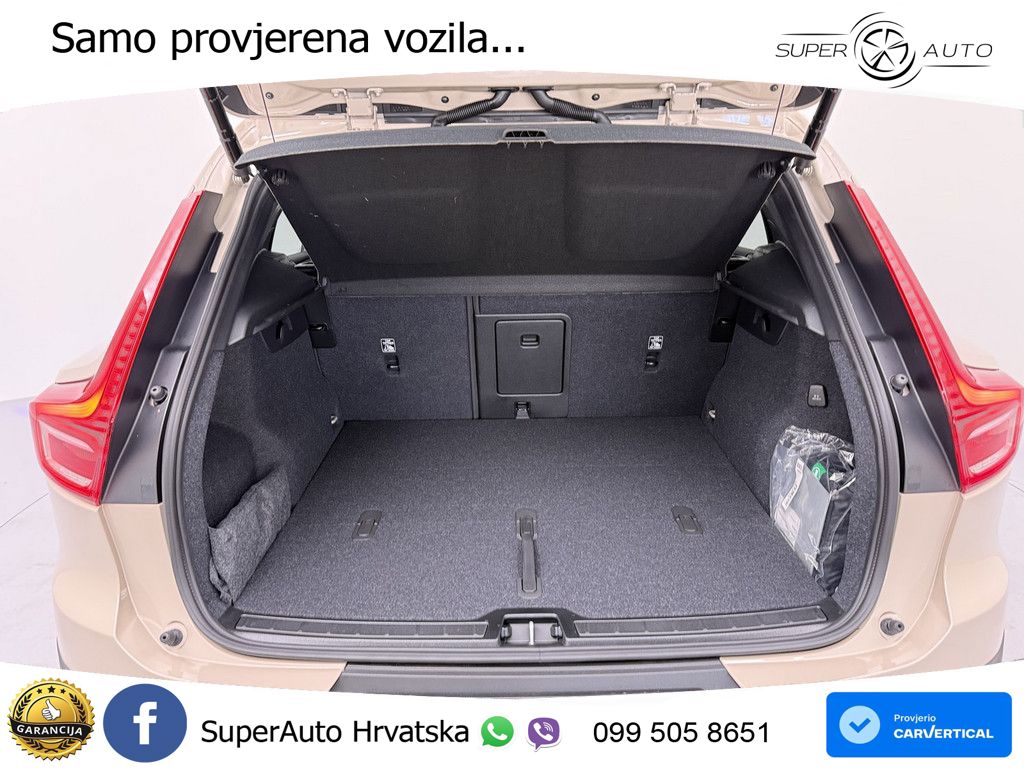 Volvo XC40 2.0 B4 AWD 197 KS Automatic ACC+GR SJED+360+PANO