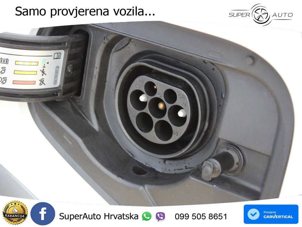 Cupra Formentor 1.4 TSI (245 KS) e-Hybrid DSG VZ MATRIX+GR SJED+KAM