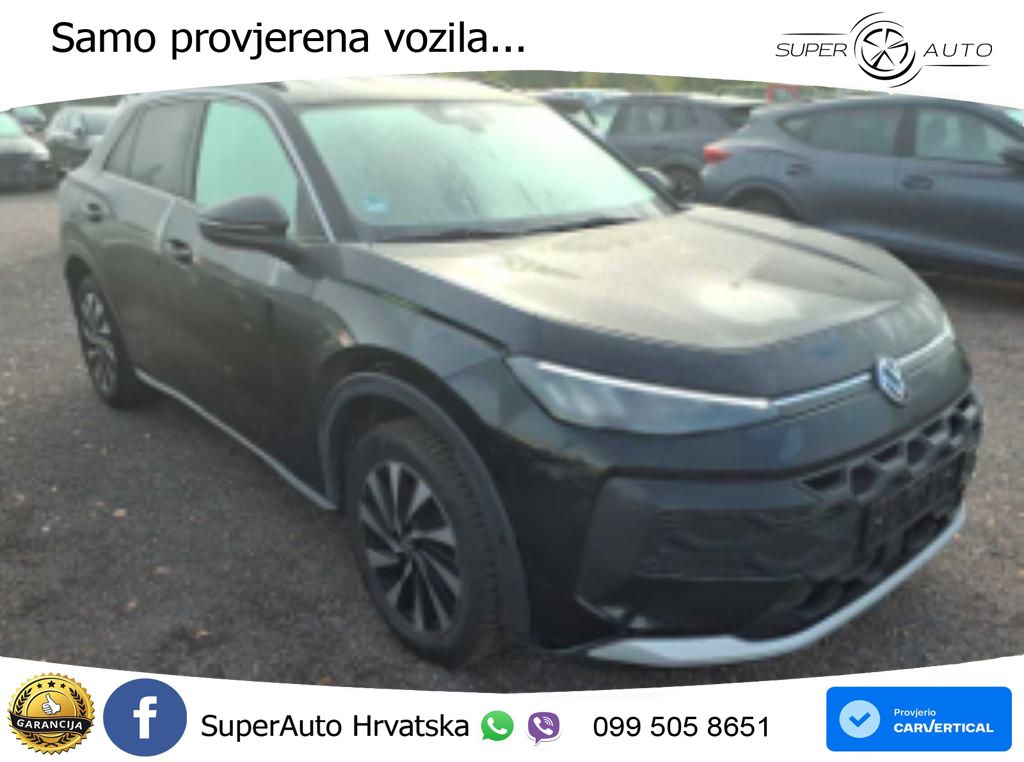 Volkswagen T-Roc 1.5 eTSI (150 KS)  DSG LED+GR SJED+ACC