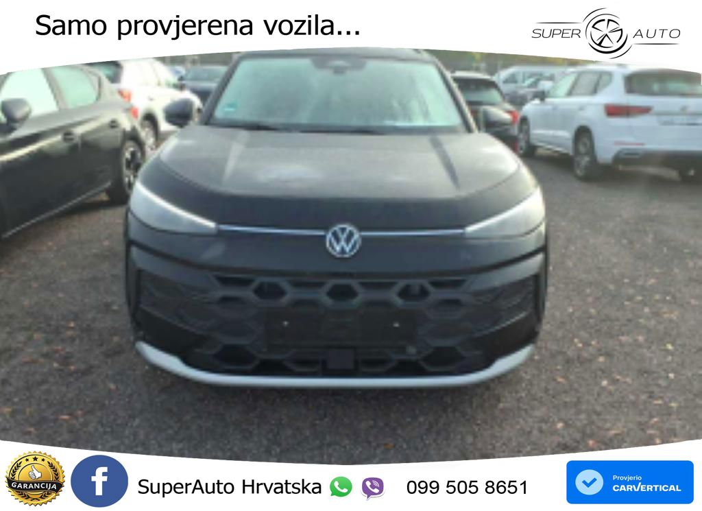 Volkswagen T-Roc 1.5 eTSI (150 KS)  DSG LED+GR SJED+ACC