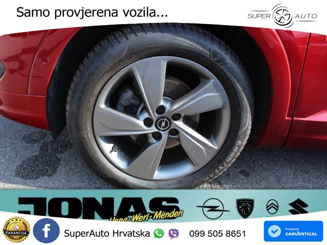 Opel Grandland 1.2i Turbo (130 KS)