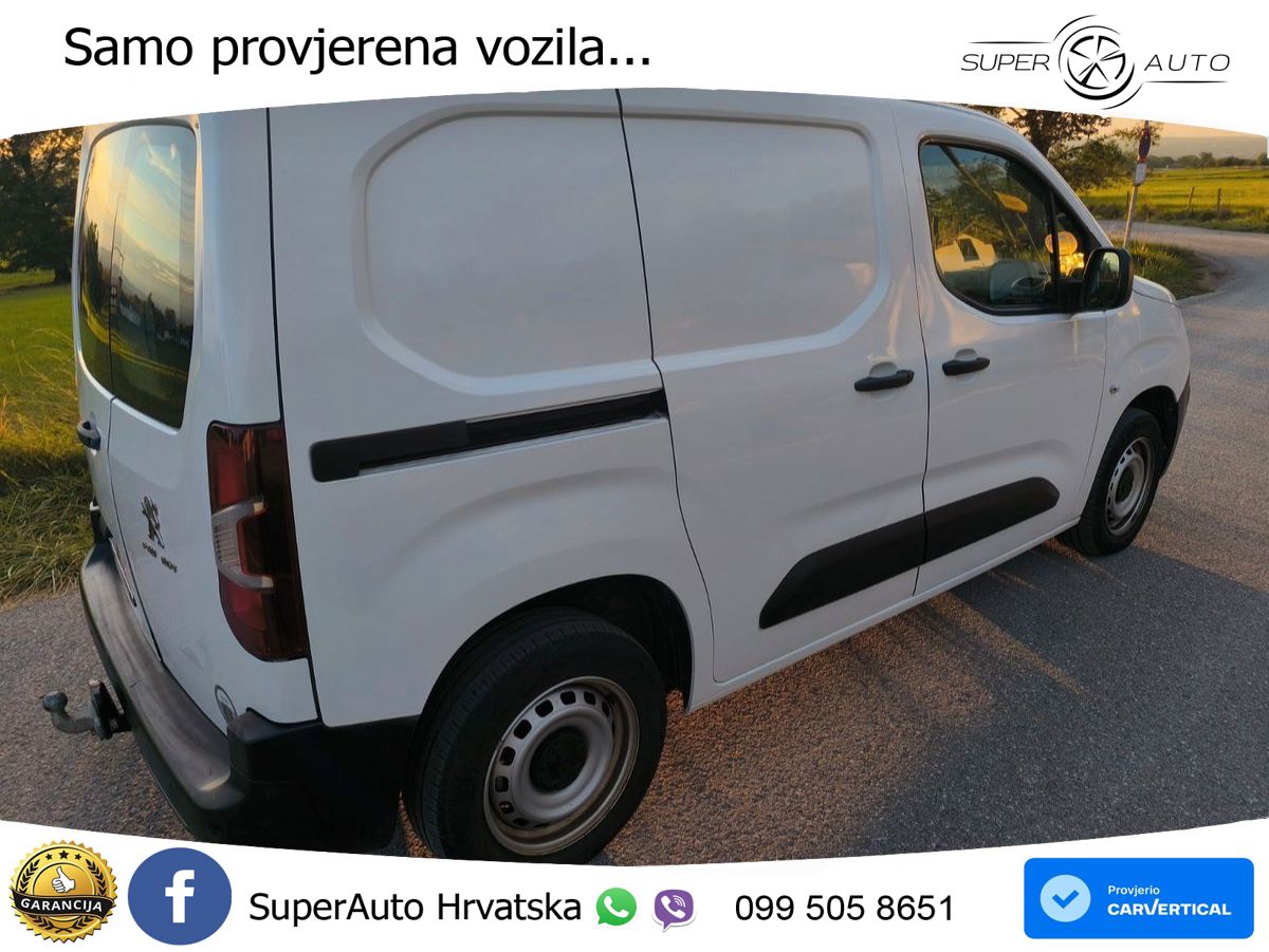 Peugeot Partner Premium L1"AHK" 75 KS