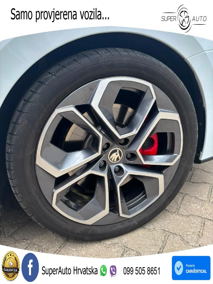 Škoda Octavia Combi RS 2.0 TSI (245 KS) DSG LED+GR SJED+ACC
