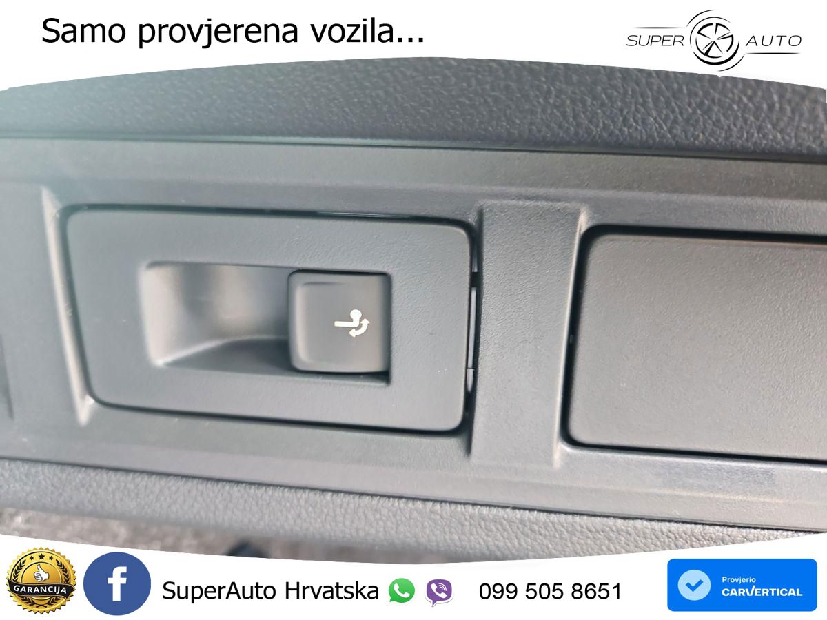 Škoda Octavia Combi 2.0 TDI (150 KS) DSG Selection LED+GR SJED+ACC