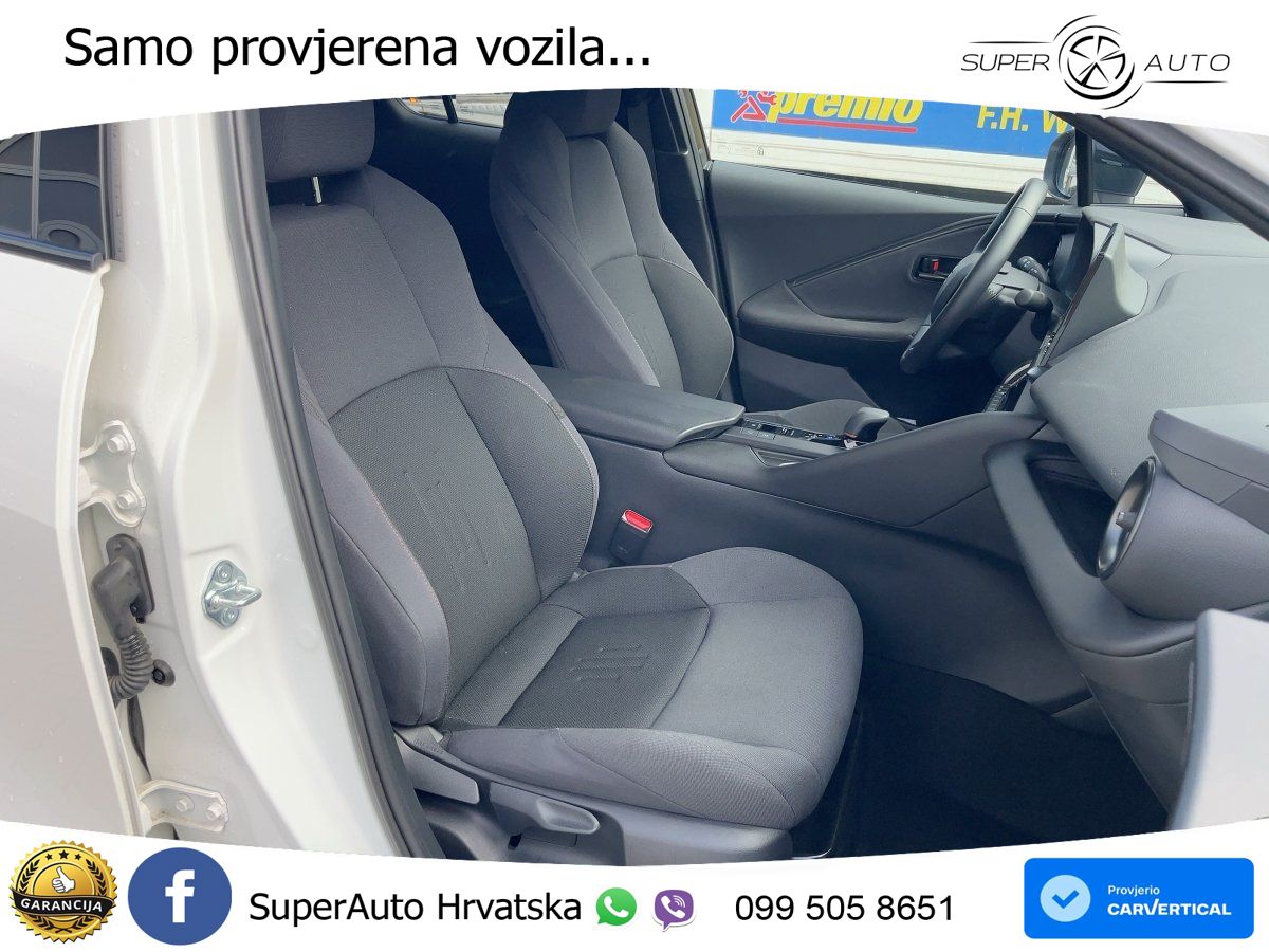 Toyota C-HR 2.0 (223 KS) PHEV e-CVT Teamplayer LED+GR SJED+ACC