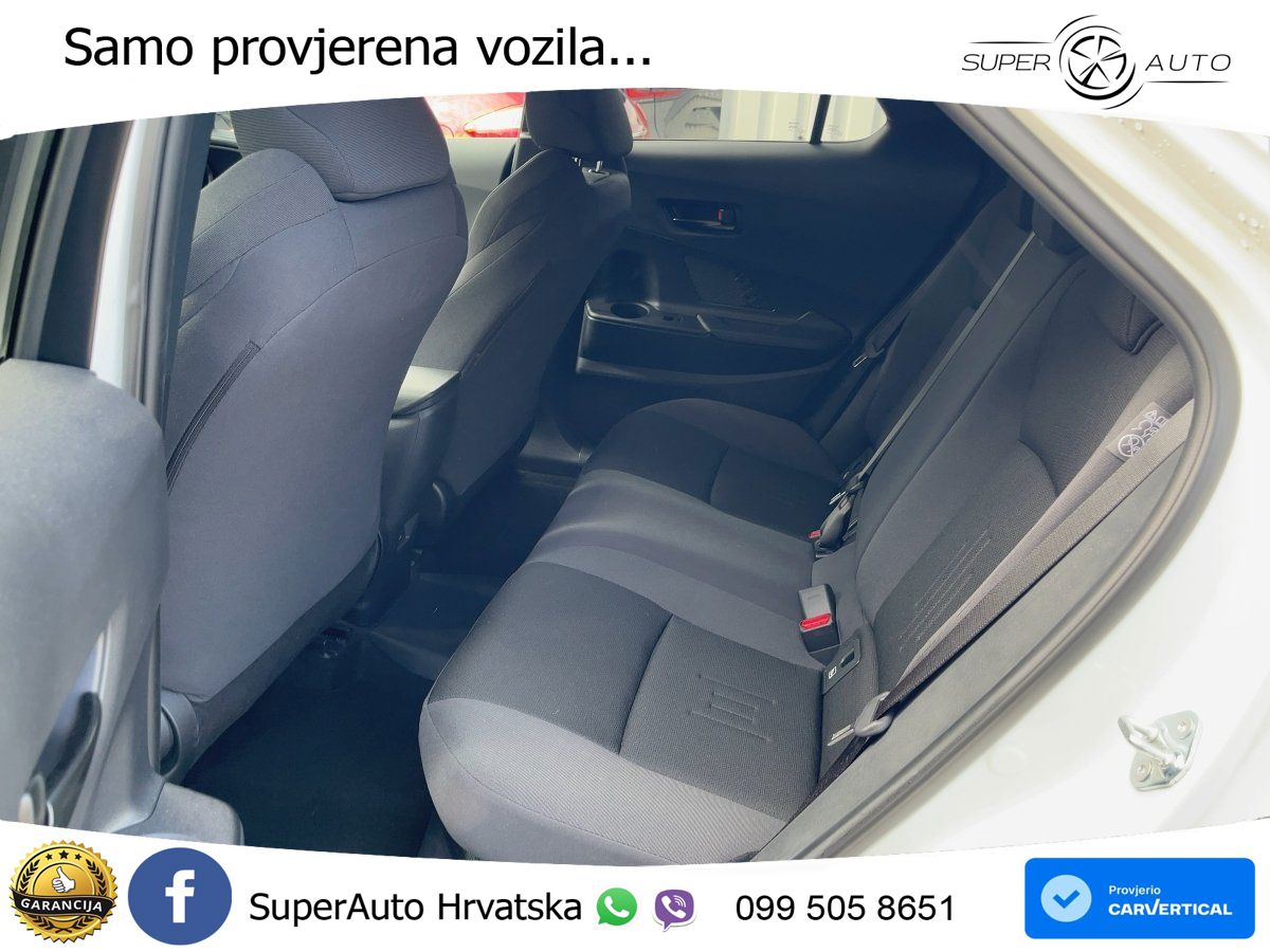 Toyota C-HR 2.0 (223 KS) PHEV e-CVT Teamplayer LED+GR SJED+ACC