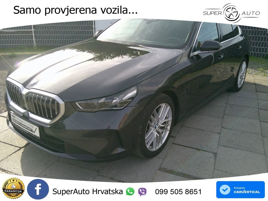 BMW 550e (489 KS) xDrive Steptronic ACC+HEAD+4xGR SJED+360+PANO
