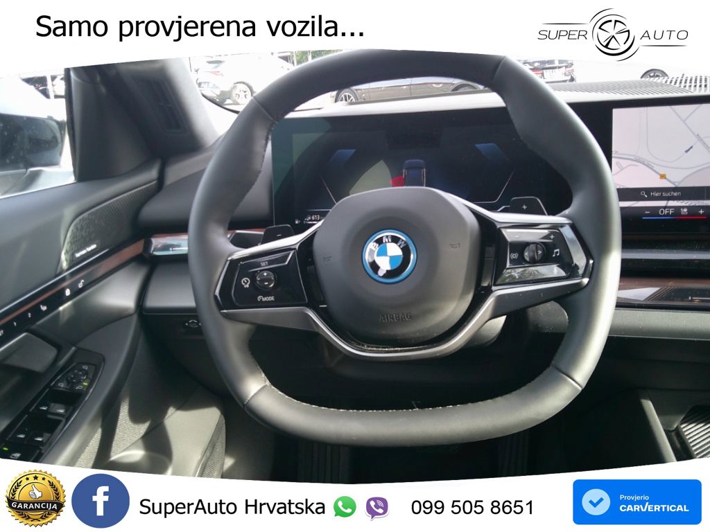 BMW 550e (489 KS) xDrive Steptronic ACC+HEAD+4xGR SJED+360+PANO