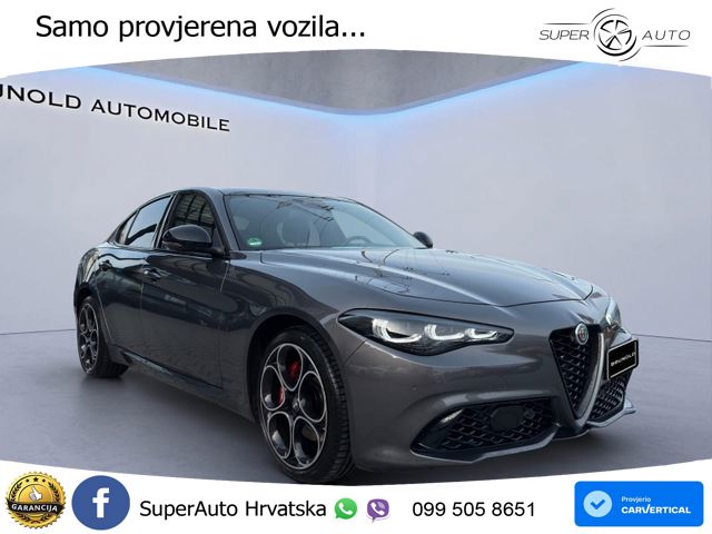 Alfa Romeo Giulia 2.0 Turbo (280 KS) Q4 Automatic LED+GR SJED+ACC