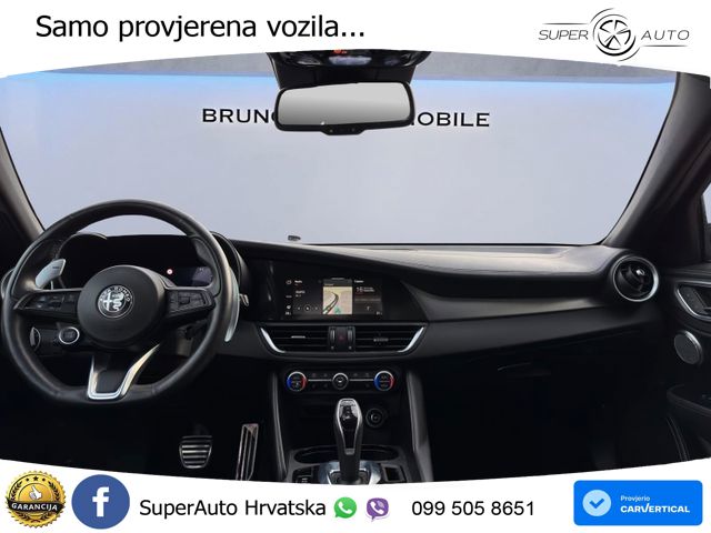 Alfa Romeo Giulia 2.0 Turbo (280 KS) Q4 Automatic LED+GR SJED+ACC