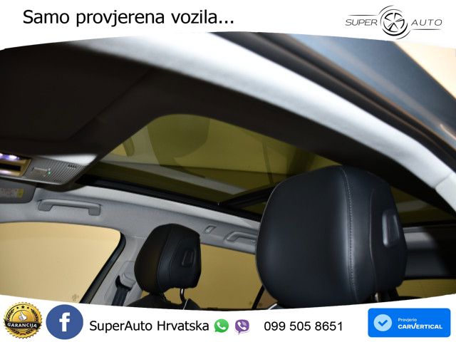 Volkswagen Passat Variant 1.5 TSI (272 KS) eHybrid DSG Elegance LED+GR SJED+ACC