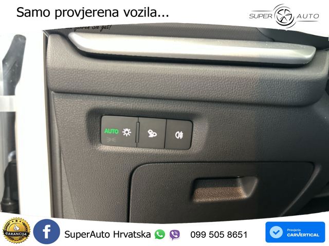 Škoda Octavia Combi 1.5 TSI (150 KS) DSG Selection MATRIX+GR SJED+KAM