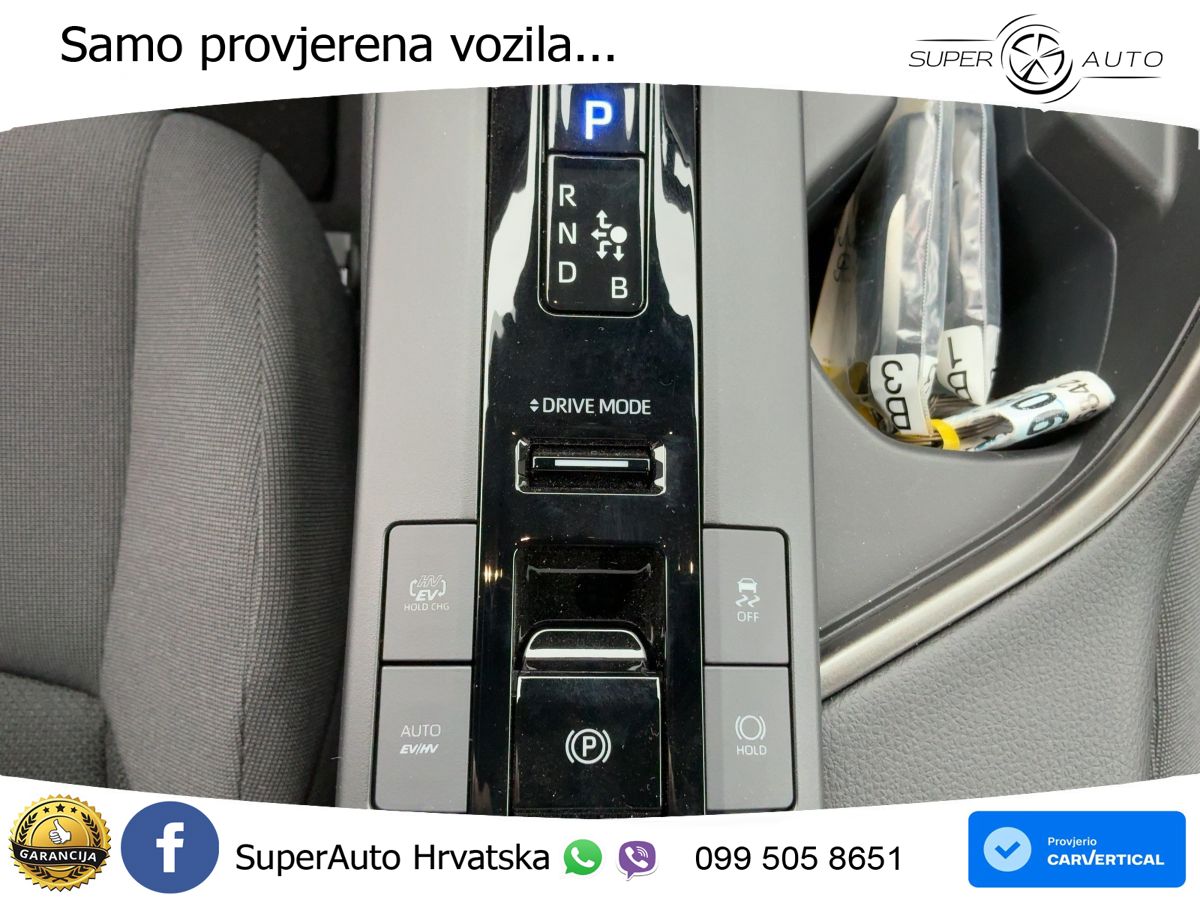 Toyota C-HR 2.0 (223 KS) PHEV e-CVT Team D LED+GR SJED+ACC