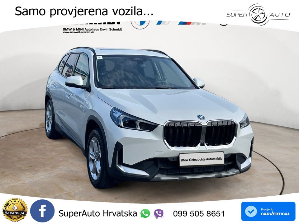 BMW X1 25e (245 KS) xDrive Steptronic LED+GR SJED+ACC