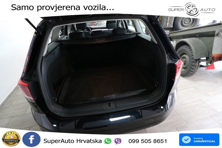 Volkswagen Passat Variant 1.5 TSI (150 KS) DSG ACT Business LED+GR SJED+ACC