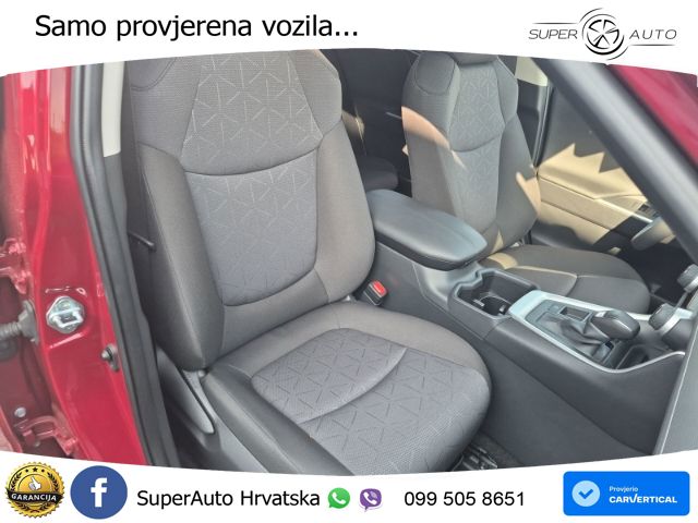 Toyota RAV4 2.5 (218 KS) Hybrid eCVT Team Deutschland LED+GR SJED+ACC