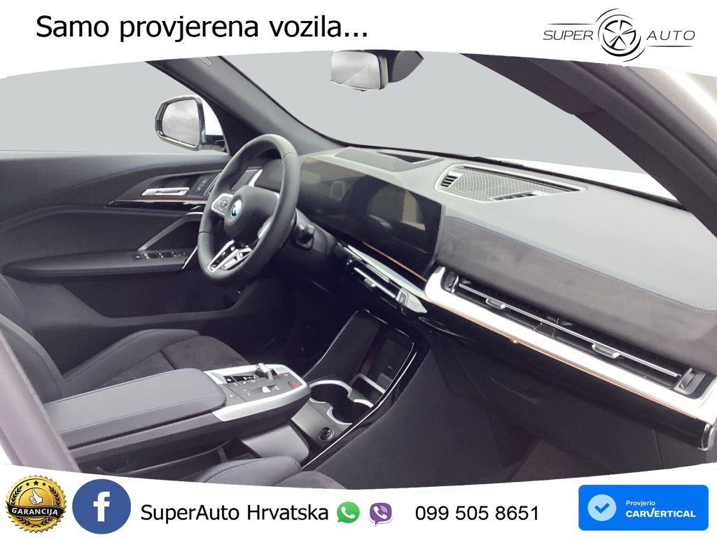 BMW iX2 66.5 kWh (313 KS) xDrive30