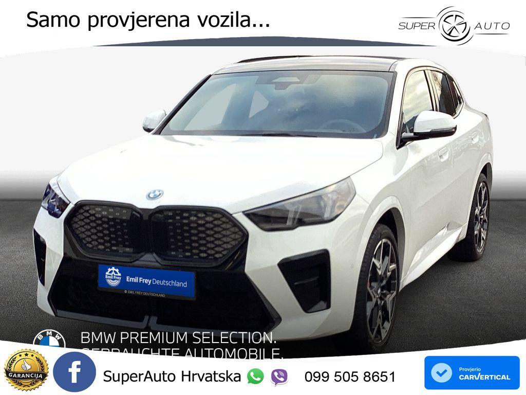 BMW iX2 66.5 kWh (313 KS) xDrive30