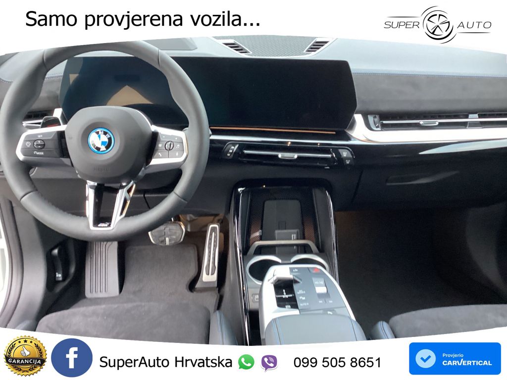 BMW iX2 66.5 kWh (313 KS) xDrive30
