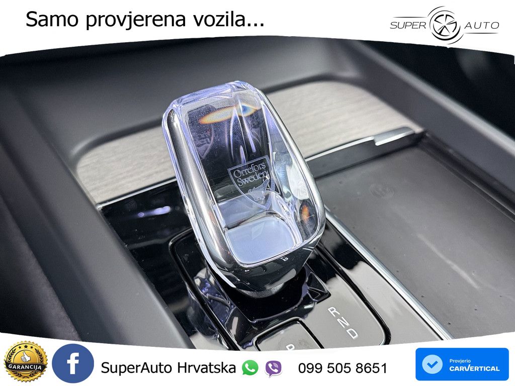 Volvo XC60 T8 AWD Geartronic ACC+HEAD+4xGR SJED+360+PANO