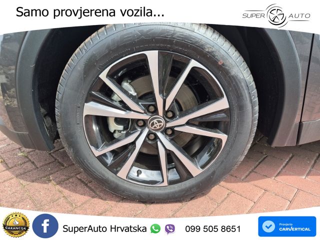 Toyota C-HR 2.0 (223 KS) PHEV e-CVT Teamplayer LED+GR SJED+ACC