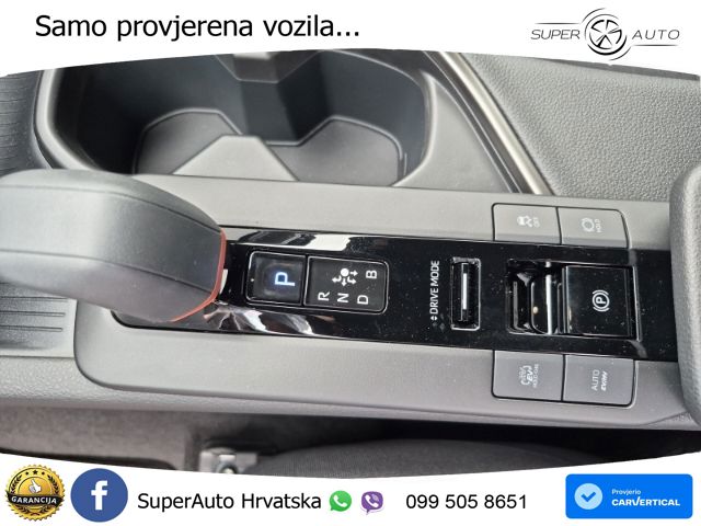 Toyota C-HR 2.0 (223 KS) PHEV e-CVT Teamplayer LED+GR SJED+ACC