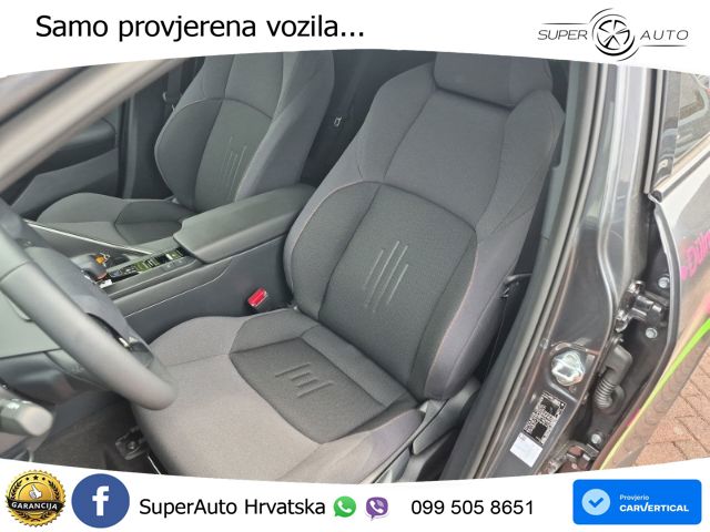Toyota C-HR 2.0 (223 KS) PHEV e-CVT Teamplayer LED+GR SJED+ACC