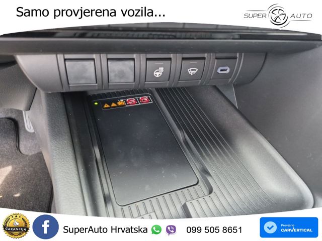 Toyota C-HR 2.0 (223 KS) PHEV e-CVT Teamplayer LED+GR SJED+ACC