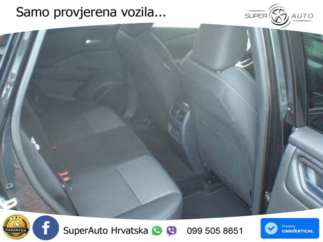 Nissan Qashqai 1.3 DIG-T (158 KS) N-Connecta LED+GR SJED+ACC