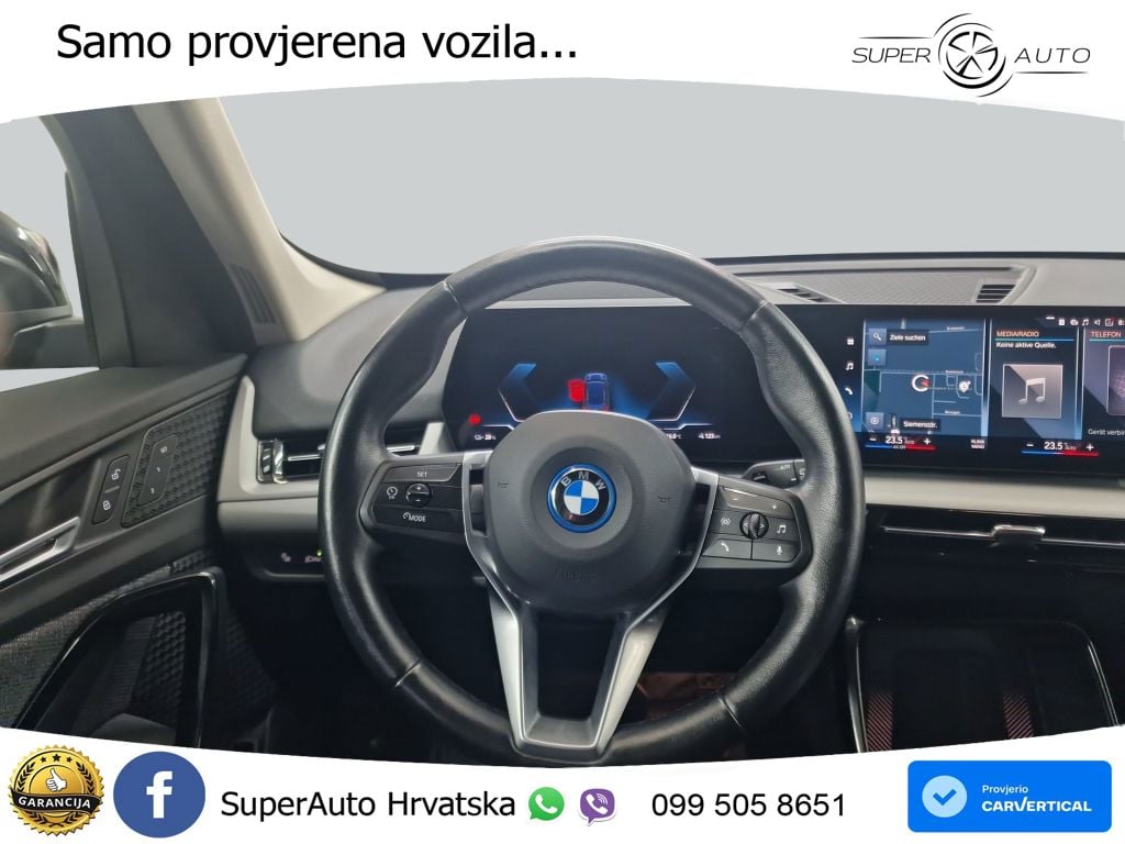 BMW iX1 68 kWh (313 KS) xDrive30