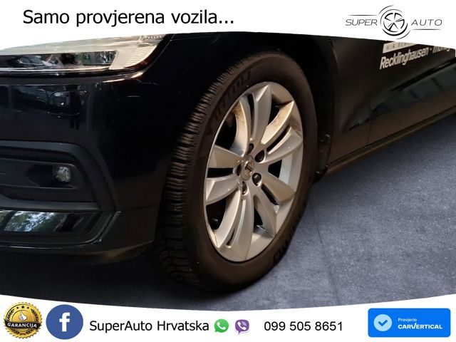 Volvo V60 2.0 B3 DCT LED+GR SJED+ACC